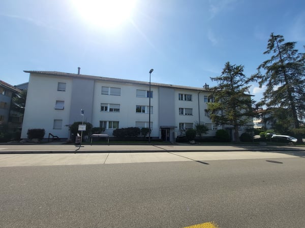 Helle Wohnung mit Blick ins Grüne 1