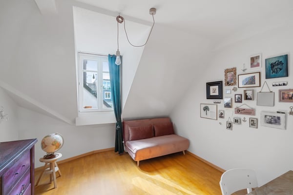 Wohntraum mit grosser Dachterrasse im Kreis 5 2