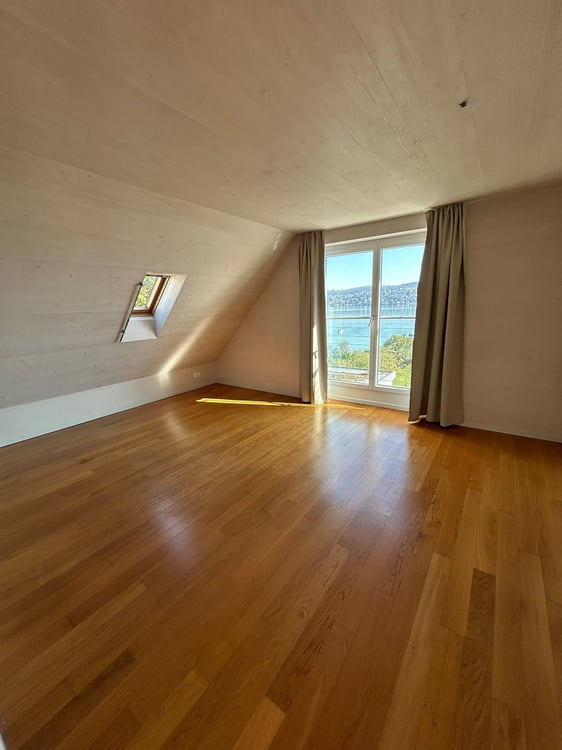 3.5-Zimmer Attikawohnung mit Seesicht / befristet bis 31.03.2027 6