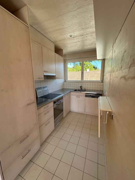 3.5-Zimmer Attikawohnung mit Seesicht / befristet bis 31.03.2027 2