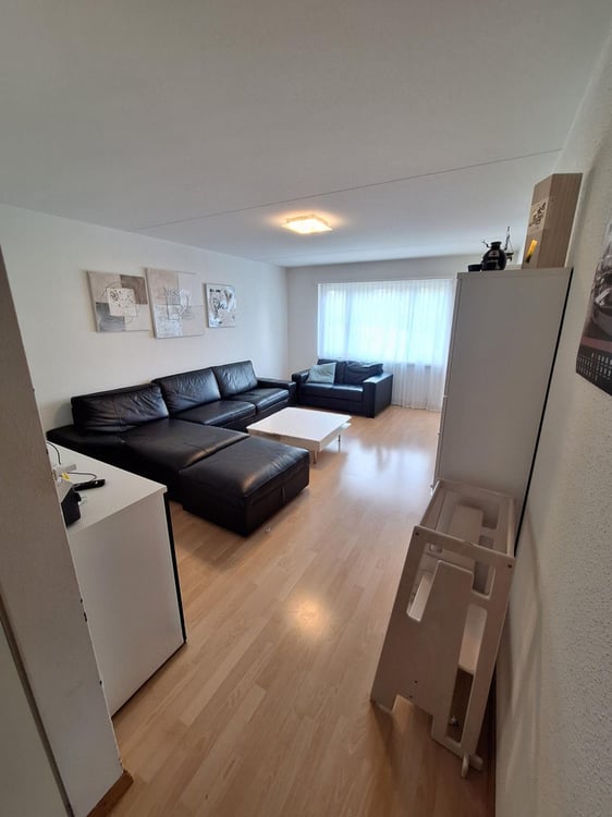 Grosszügige 4.5-Zimmerwohnung im Zentrum von Dietlikon 4