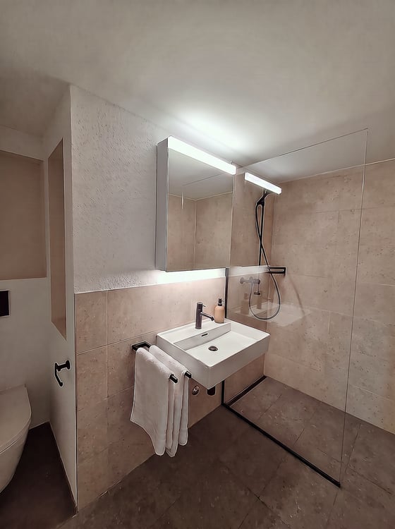 4.5-Zimmer-Maisonette mit sonnigem Balkon und Weitsicht 8