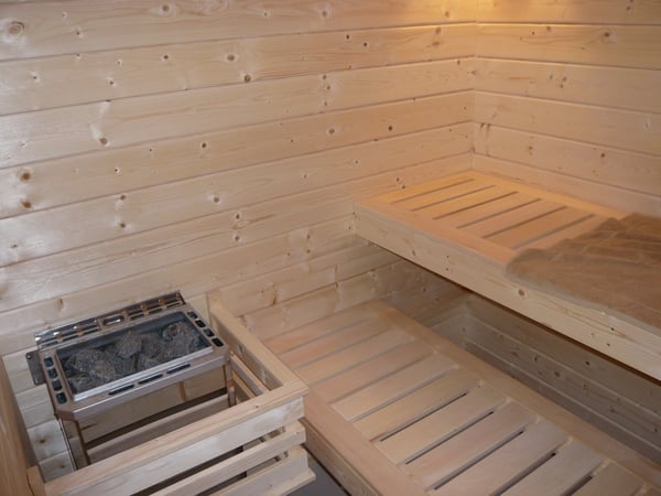 Diablerets A vendre 6 pièces Magnifique demi-chalet, 11