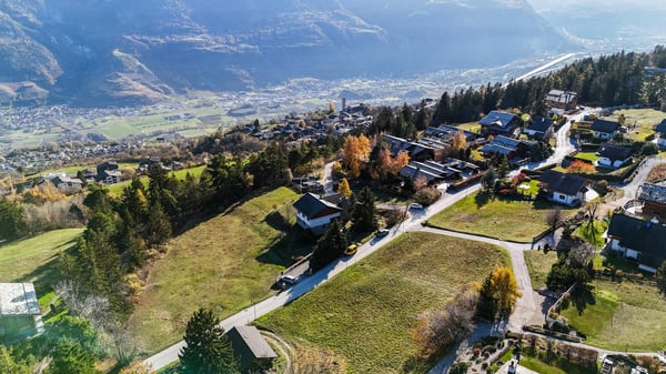 Luxueux Chalet 1.5 pièces à Crans-Montana sur plan (avec authorisation de construire) 8