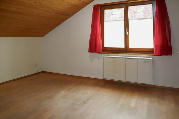 Sehr ruhige und sonnige Lage: 6-Zimmer Einfamilienhaus 17