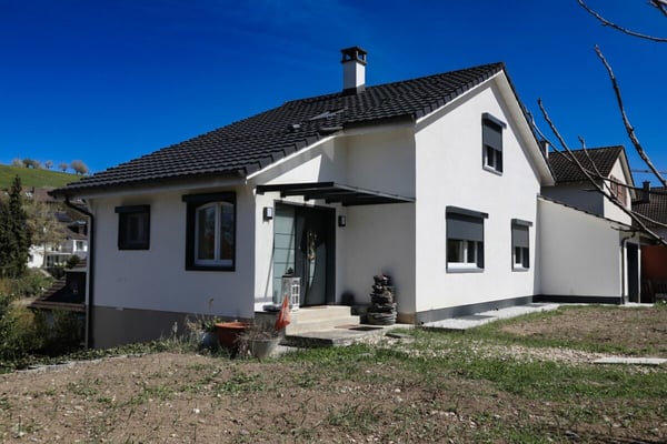 Ruhig und sonnig: 4,5 Zimmer-Einfamilienhaus an bester Lage Kopie 2