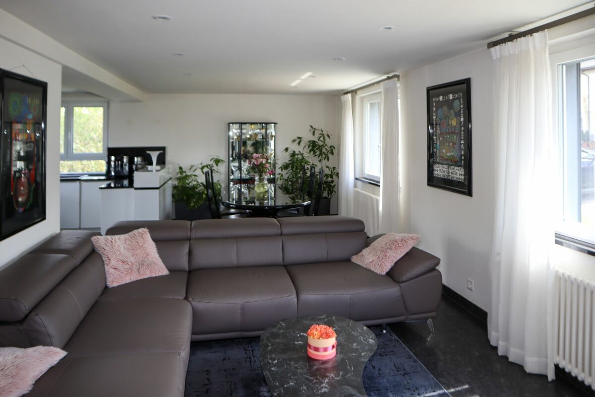 Ruhig und sonnig: 4,5 Zimmer-Einfamilienhaus an bester Lage