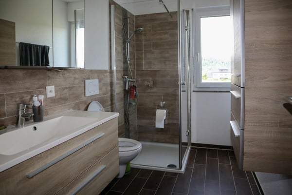 6 1/2 Zimmer Einfamilienhaus mit zusätzlicher 2-Zimmer Einliegerwohnung (rollstuhlgängig) an sehr ruhiger und sonniger Lage 15