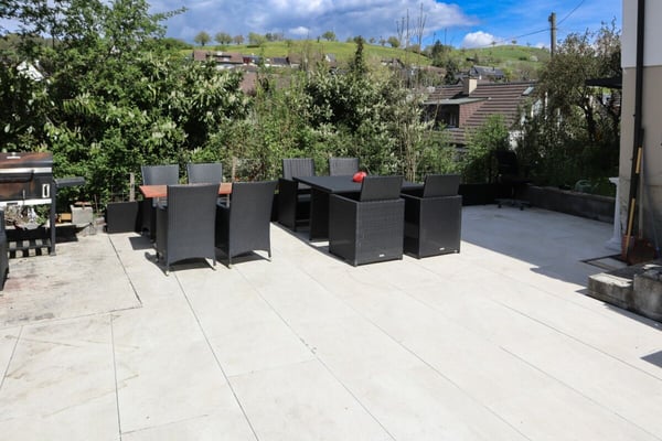 ruhig und sonnig: 4,5 Zimmer-Einfamilienhaus an bester Lage 22