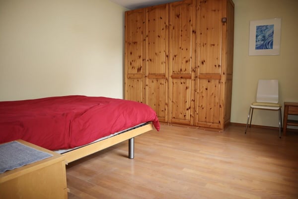 6-Zimmer Einfamilienhaus an sehr ruhiger und sonniger Lage 16
