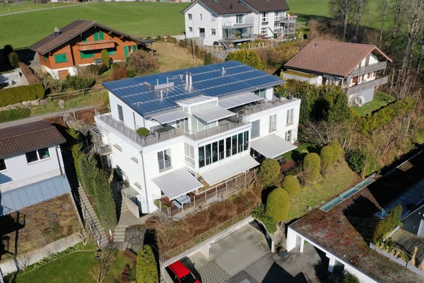 5.5-Zimmerwohnung mit unverbaubarer See- und Bergsicht 14