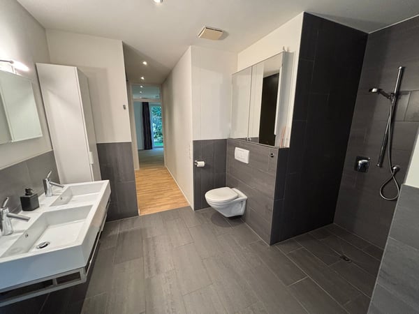 5.5-Zimmerwohnung mit unverbaubarer See- und Bergsicht 11
