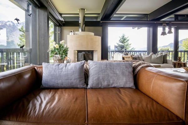 Charming Alpine Chalet in Wiler (Lötschen) – Stunning Mountain Views 9