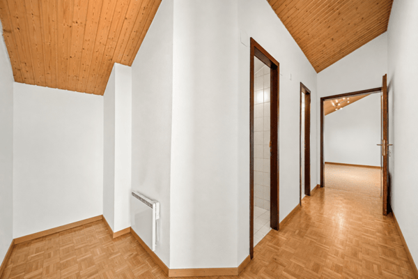 Appartement de 3,5 pièces avec une magnifique vue sur le lac et les montagnes ! 7