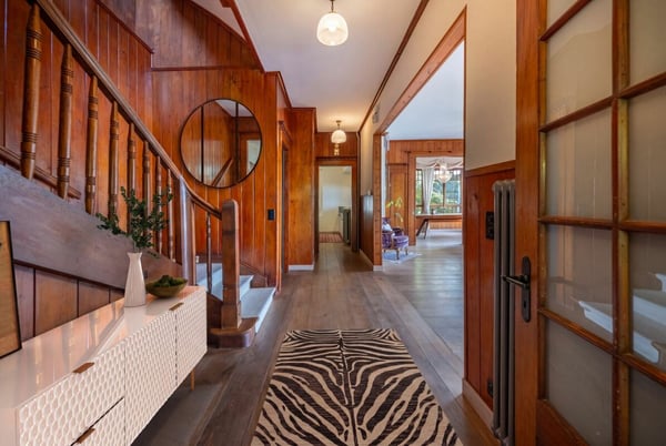 Chalet historique avec une vue imprenable sur le lac ! 5