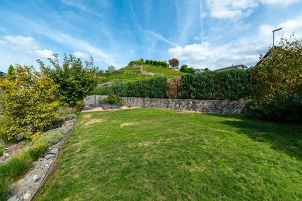 Villa individuelle de 7.5 pièces avec vue exceptionnelle sur lac et montagnes 14