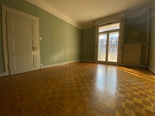 Seltene Gelegenheit - 2.5-Zimmer-Reihenhaus in Basel mit historischem Flair 8