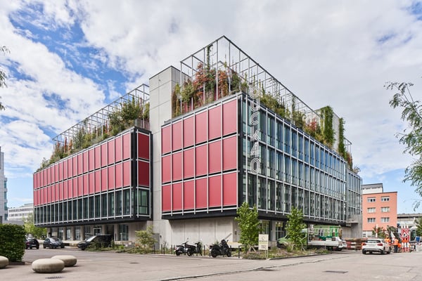 Voll ausgebaute, hochmoderne Büroflächen an bester Lage in Zürich Altstetten 15