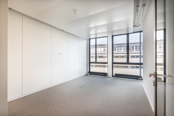 Voll ausgebaute, hochmoderne Büroflächen an bester Lage in Zürich Altstetten 8