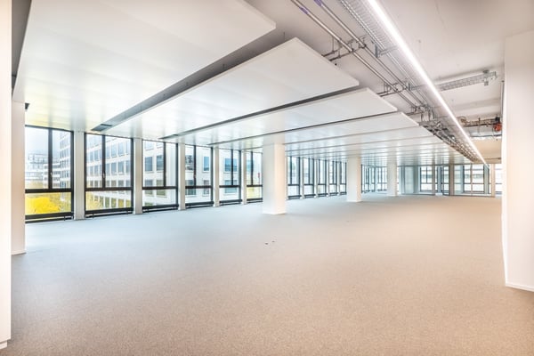 Voll ausgebaute, hochmoderne Büroflächen an bester Lage in Zürich Altstetten 6
