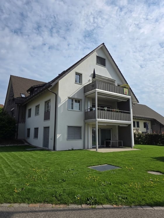 Moderne 4.5-Zimmer-Maisonettewohnung in Wil ZH 1
