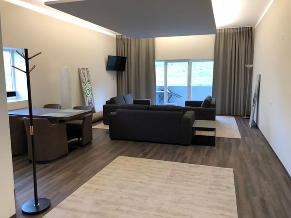 Miet-Wohn-Service 11