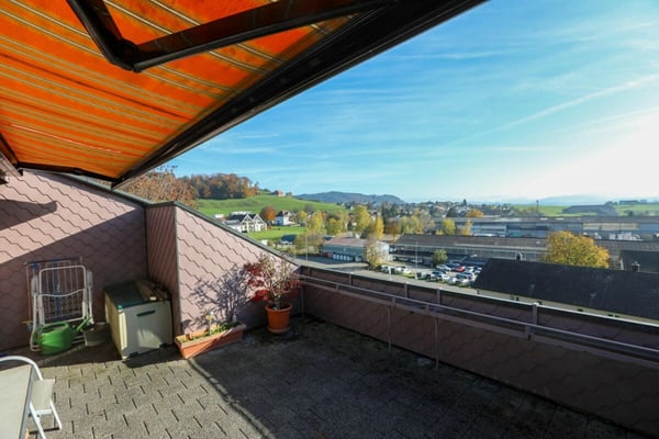 Grosszügige Dachwohnung für Sie und ihre Familie 6