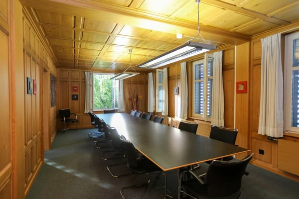 Geschäftshaus an zentraler Lage zu vermieten 8