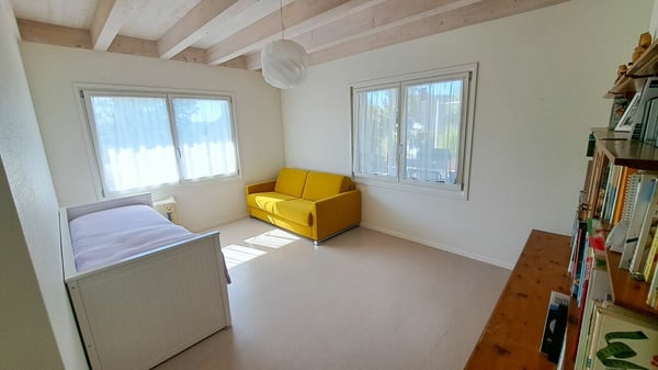 Wohnen im Grünen - hochwertiger 4.5-Zimmer Hausteil mit idyllischem Garten 4