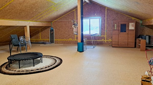 Wohnen im Grünen - hochwertiger 4.5-Zimmer Hausteil mit idyllischem Garten 10