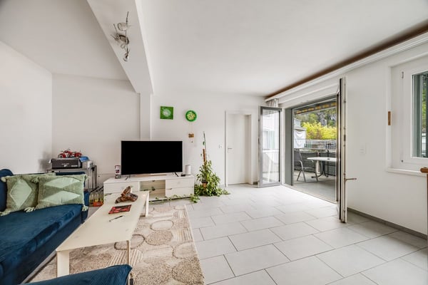 Gemütliche 1.5 Zimmer Wohnung mit herrlichem Ausblick in Gersau 2