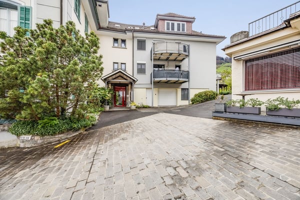 Gemütliche 1.5 Zimmer Wohnung mit herrlichem Ausblick in Gersau 1