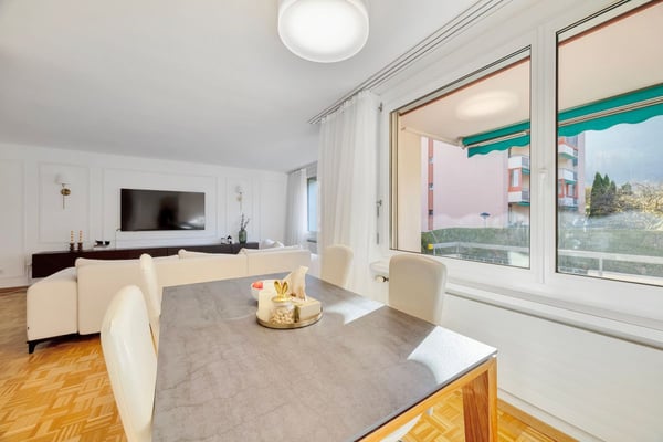 Gemütliche 4.5-Zimmer-Wohnung zum Verkauf in Schübelbach 2