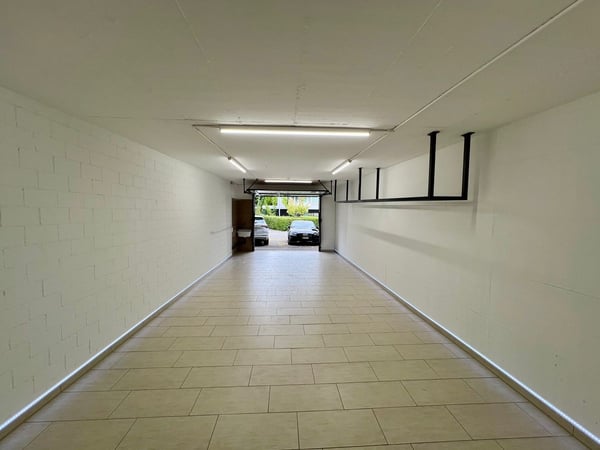 41 m² Lagerraum / Werkstatt mit 2 Aussenparkplätzen in Glattbrugg 1