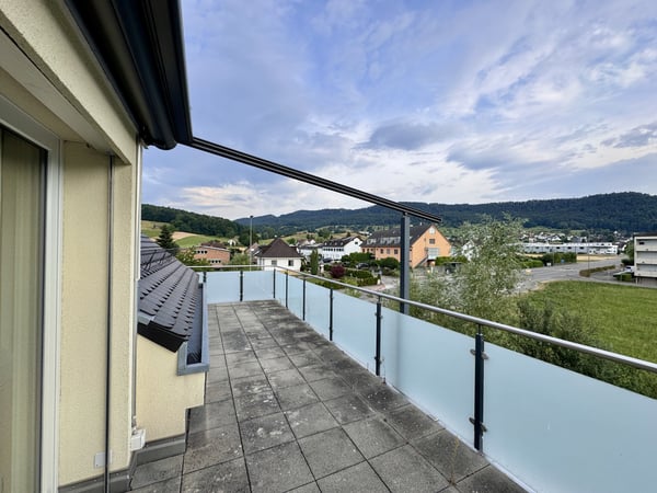 Charmante 3.5-Zimmer-Dachwohnung in Bösserach 3