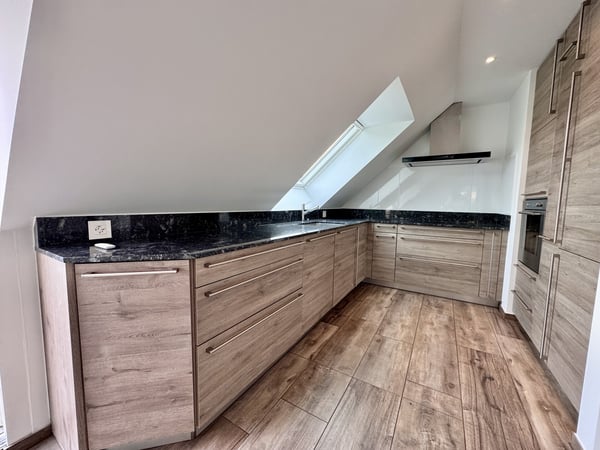 Charmante 3.5-Zimmer-Dachwohnung in Bösserach 2