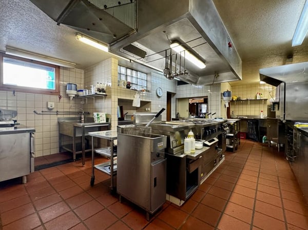 Charmantes Restaurant im historischen Zentrum von Muttenz 12