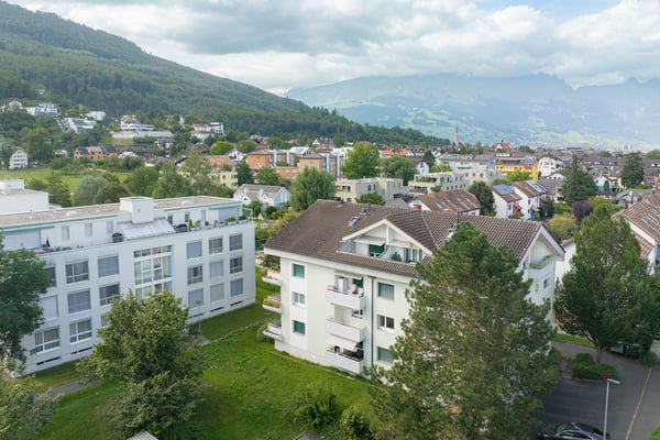 Charmante 3.5 Zimmerwohnung in Buchs mit Balkon und viel Wohnkomfort 1