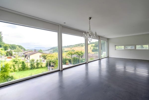 Puristisches 7.5-Zimmer-Einfamilienhaus auf 1'660 m² Traumgrundstück 9