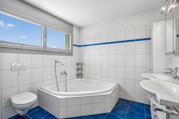 Freistehendes 5-Zimmer-Einfamilienhaus mit 3-Zimmer-Einliegerwohnung und Studio 8