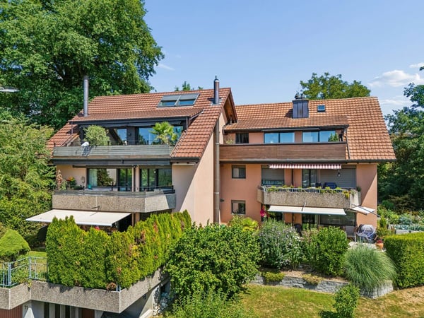 Wohlfühlwohnung an sonniger und ruhiger Lage mit herrlichem Weitblick 9