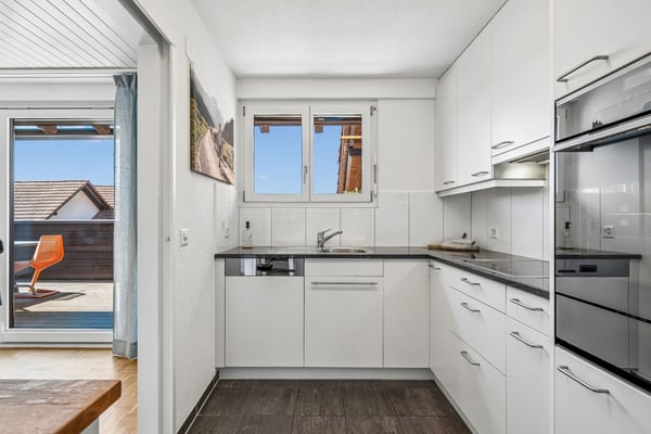 Wohlfühlwohnung an sonniger und ruhiger Lage mit herrlichem Weitblick 4