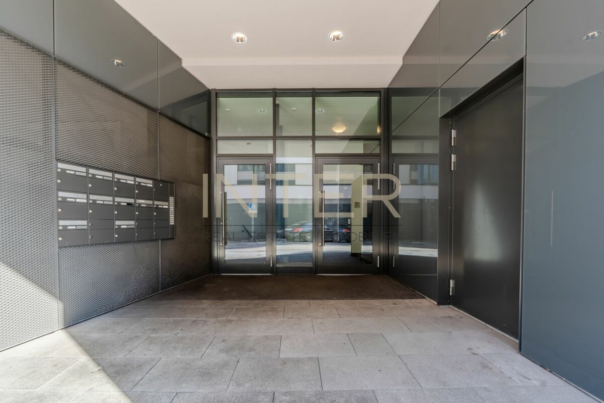 Praxisräume im Zentrum von Baar (ZG) - 3 Behandlungsräume mit Lavabo
