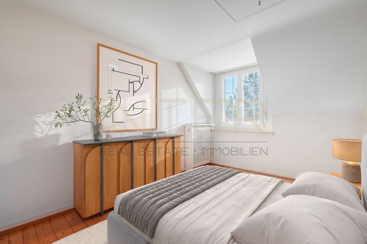 Stilvolles freistehendes 6.5-Zi-EFH mit 981 m² Grundstück, Seesicht und Entwicklungspotenzial in Oberrieden
