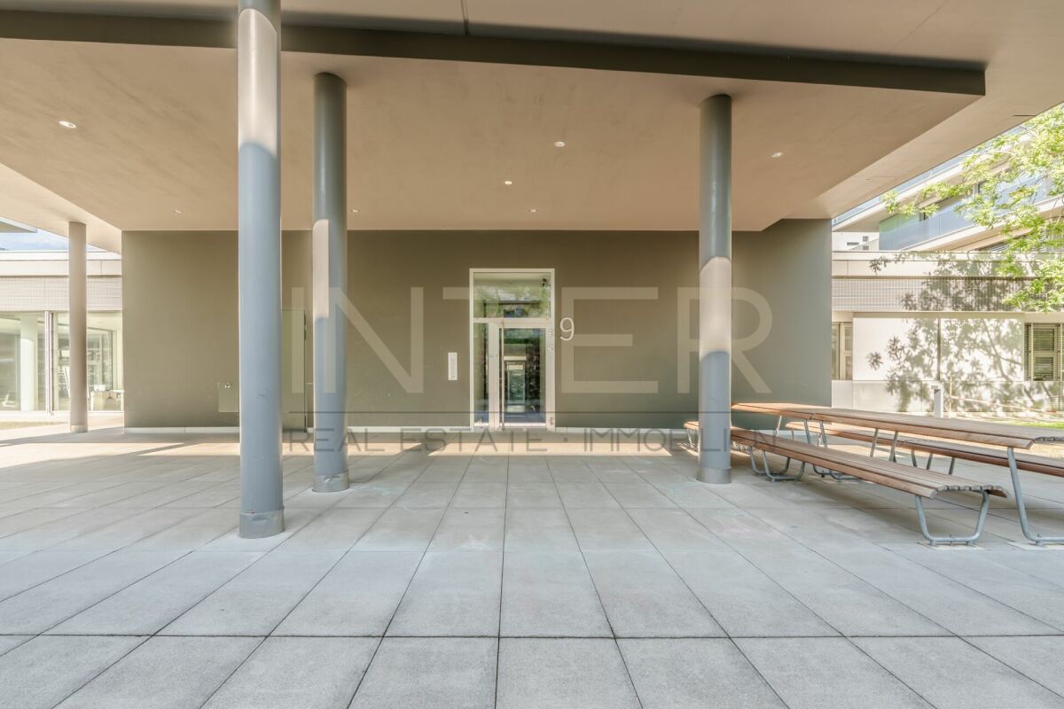 Reserviert: Grosszügige 5.5-Zimmerwohnung mit grossem Balkon im Feldpark Zug