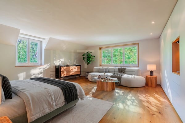 Stilvolles freistehendes 6.5-Zi-EFH mit 981 m² Grundstück, Seesicht und Entwicklungspotenzial in Oberrieden 13