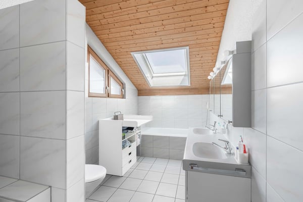 7 Zi.-Haus mit Studio 13