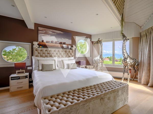 A vendre - Superbe villa d'architecte avec piscine 6