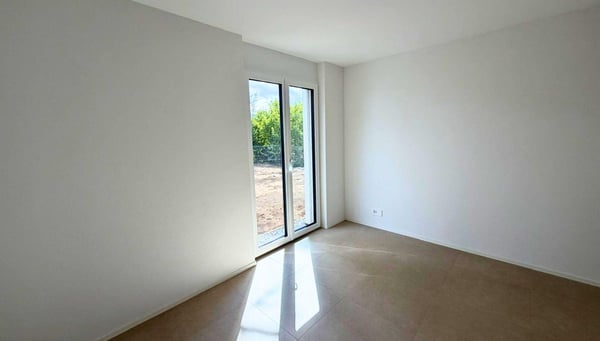 A louer - Villa familiale neuve avec terrasse et jardin 7