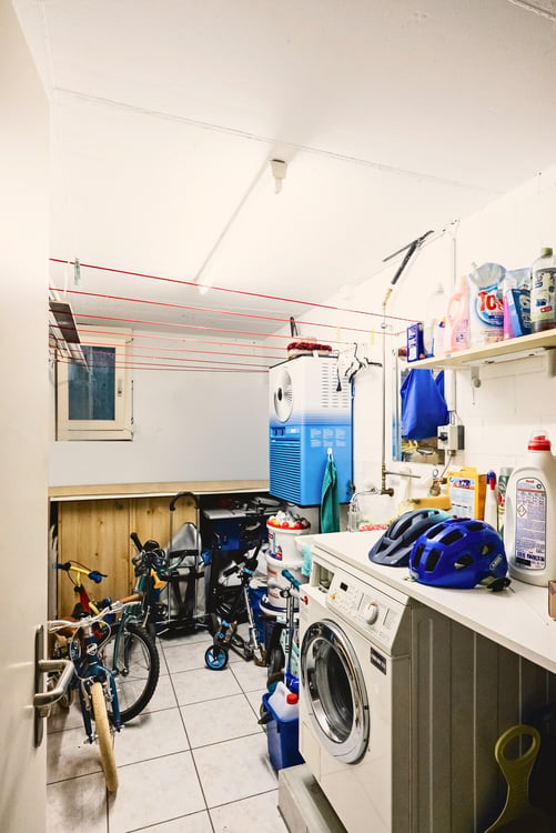 Zwei Wohnungen in einer: 4 Zimmer, Sauna und zwei Balkone gegen Süden 29